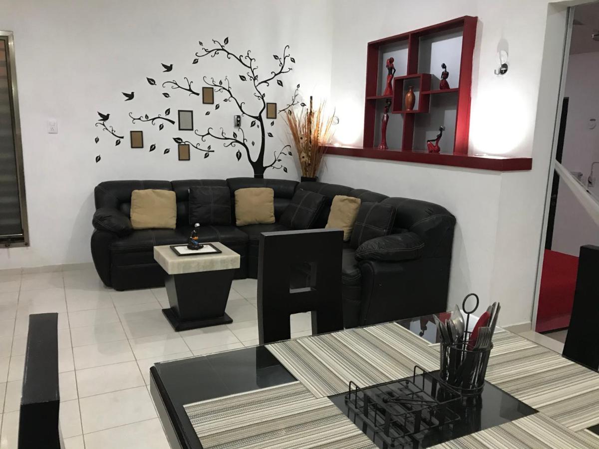Casa Lili 2: Luxurious/Amplio/Hot Water/Economic/Wifi/Tv Leilighet Valladolid  Eksteriør bilde
