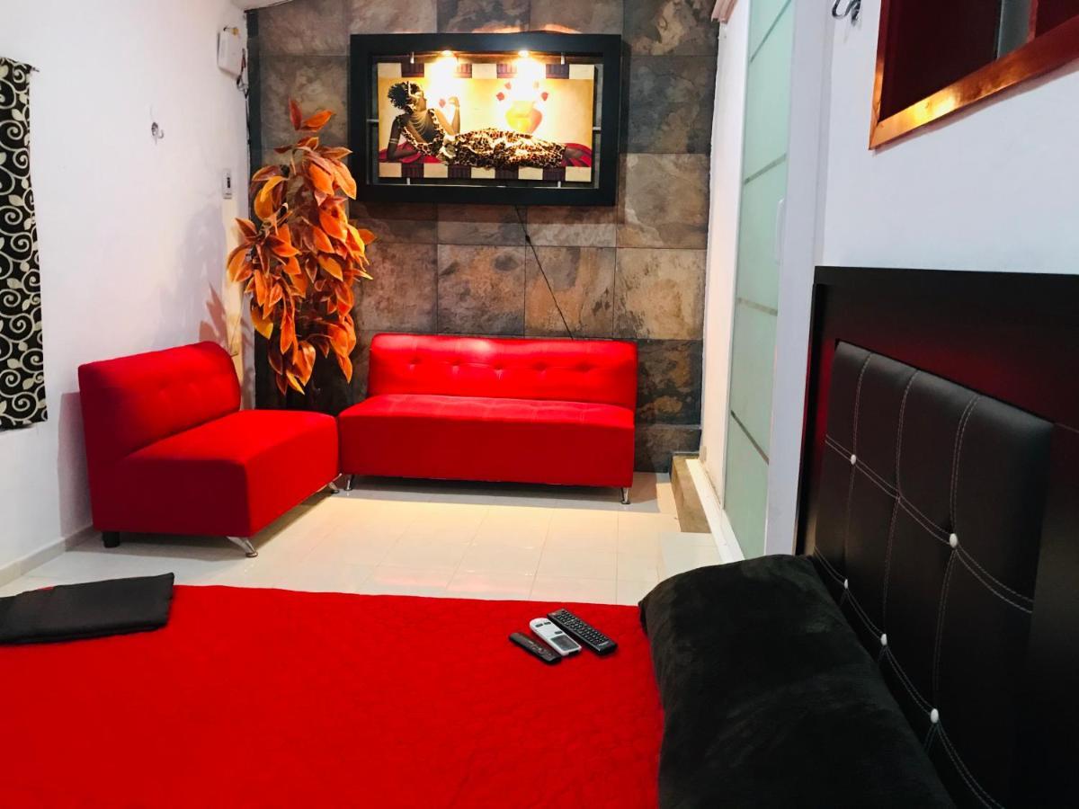 Casa Lili 2: Luxurious/Amplio/Hot Water/Economic/Wifi/Tv Leilighet Valladolid  Eksteriør bilde