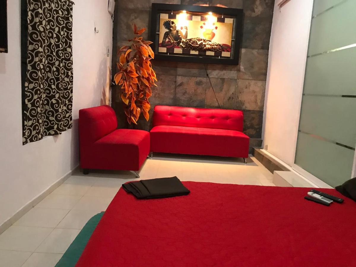 Casa Lili 2: Luxurious/Amplio/Hot Water/Economic/Wifi/Tv Leilighet Valladolid  Eksteriør bilde