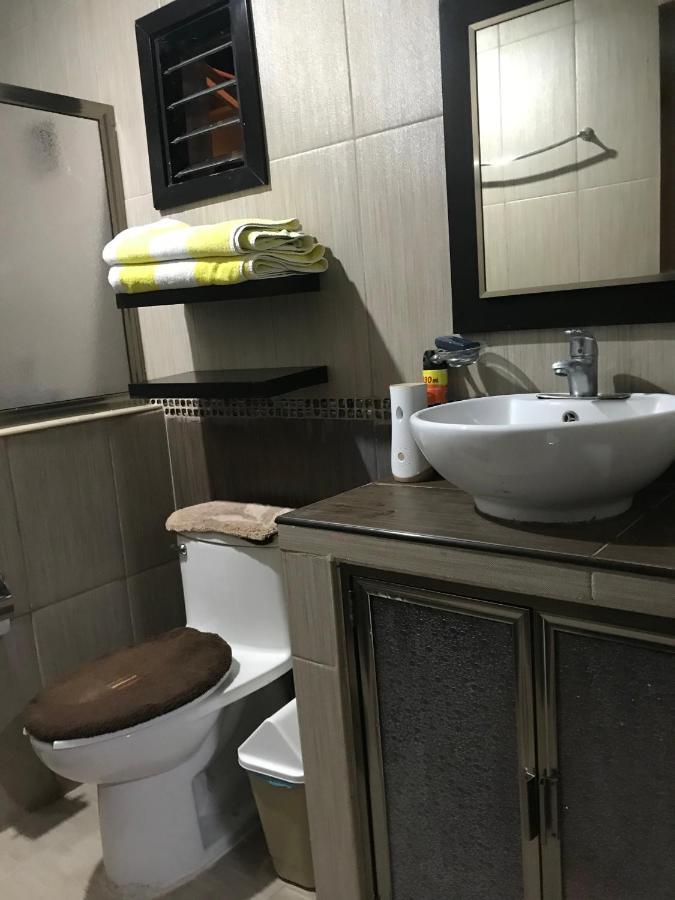 Casa Lili 2: Luxurious/Amplio/Hot Water/Economic/Wifi/Tv Leilighet Valladolid  Eksteriør bilde